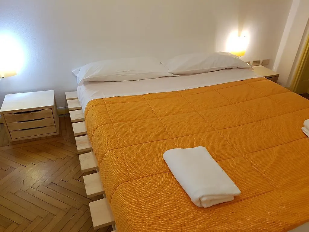 Bed & Breakfast Innperfect Room Central Station Milan